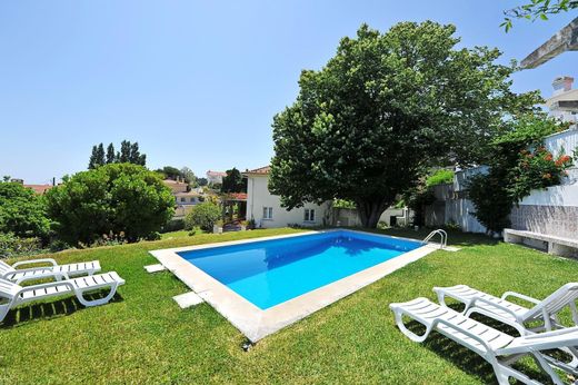 Detached House in Oeiras, Lisbon