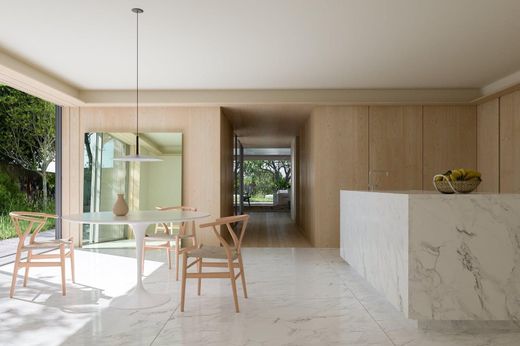 Detached House in Cascais, Lisbon
