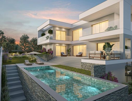 Detached House in Oeiras, Lisbon