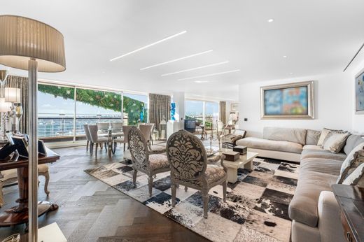 Penthouse in Lisbon