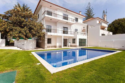Detached House in Lisbon