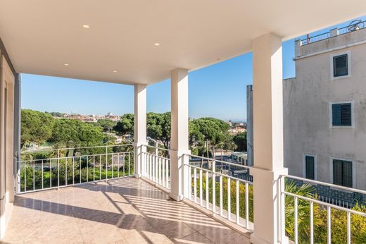 Cascais, Distrito de Lisboaのアパートメント