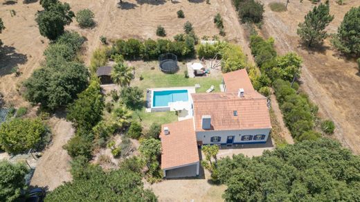 Boerderij in Santiago do Cacém, Distrito de Setúbal
