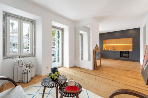 Apartment / Etagenwohnung in Lissabon, Lisbon
