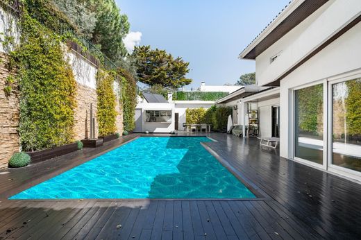 Detached House in Lisbon