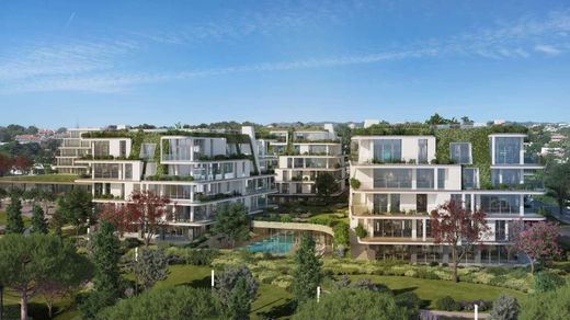 Apartment / Etagenwohnung in Cascais, Lissabon