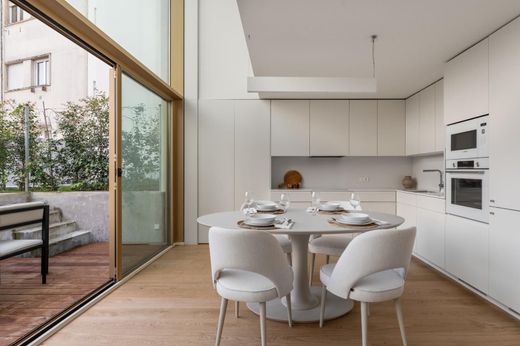 Apartment / Etagenwohnung in Lissabon, Lisbon