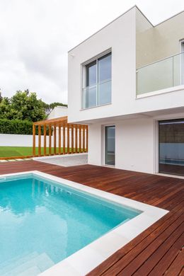 Vrijstaand huis in Sesimbra, Distrito de Setúbal