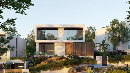 Detached House in Cascais, Lisbon