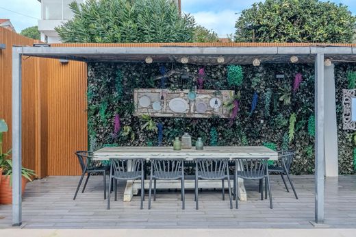 Casa Unifamiliare a Cascais, Lisbona