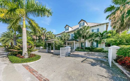 Casa de lujo en Old Fort Bay, New Providence District