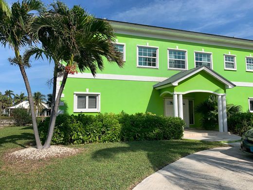 Luxe woning in West End, West Grand Bahama District