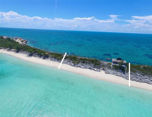 Luxury home in Nassau, New Providence District