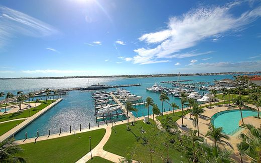 Apartment in Paradise Island, New Providence District