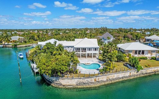 Luxury home in Nassau, New Providence District