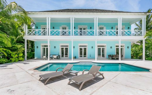 Luxury home in Old Fort Bay, New Providence District