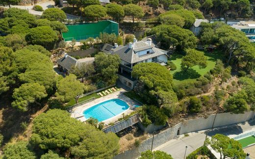 Villa in Cabrils, Province of Barcelona