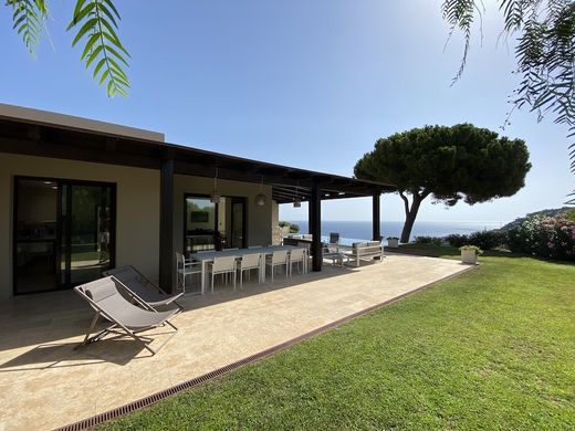 Villa a Begur, Girona