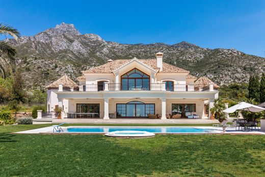 Villa in The Golden Mile, Malaga