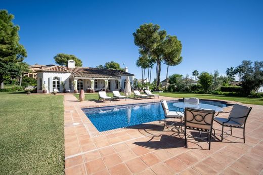 Villa in The Golden Mile, Malaga