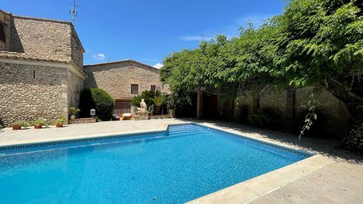 Villa in Sant Pere Pescador, Province of Girona