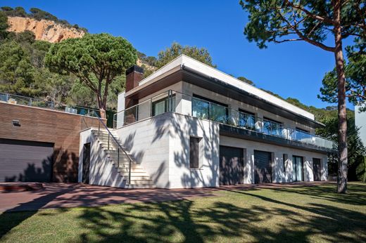 Villa in Sant Feliu de Guíxols, Province of Girona