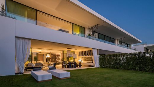 Villa in The Golden Mile, Málaga