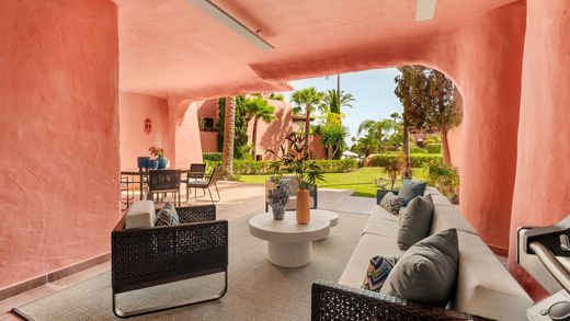 Apartment in New Golden Mile, Malaga