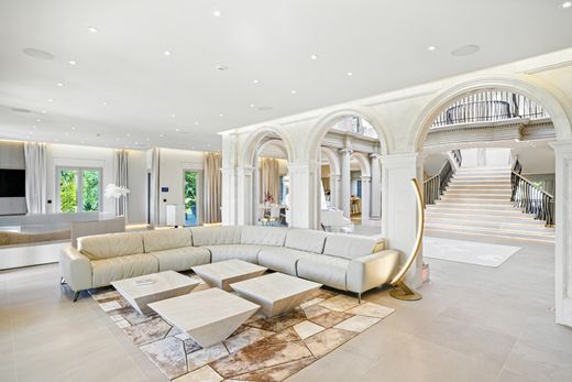 Villa in Sierra Blanca, Malaga