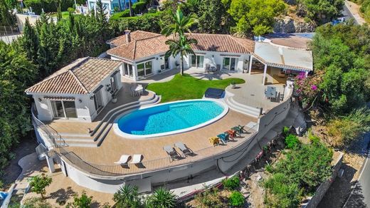 Villa in Sierrezuela, Jaen