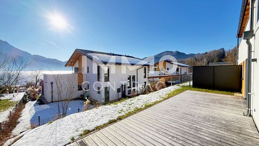 Mondsee, Politischer Bezirk Vöcklabruckのアパートメント