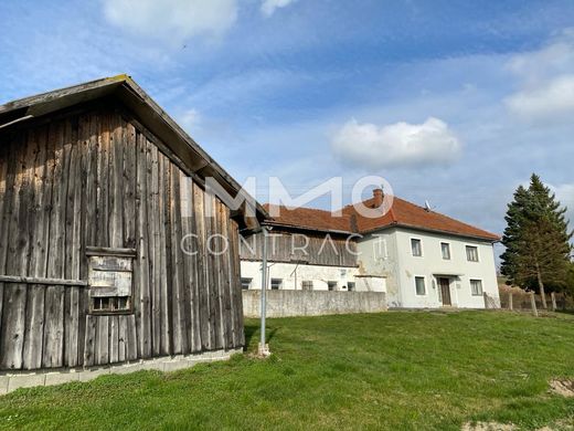 Çiftlik evi Neukirchen bei Lambach, Wels-Land