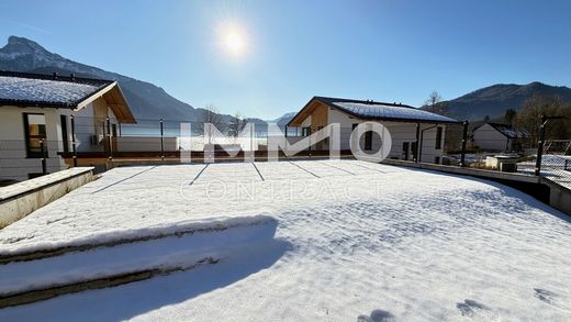 Mondsee, Politischer Bezirk Vöcklabruckのアパートメント