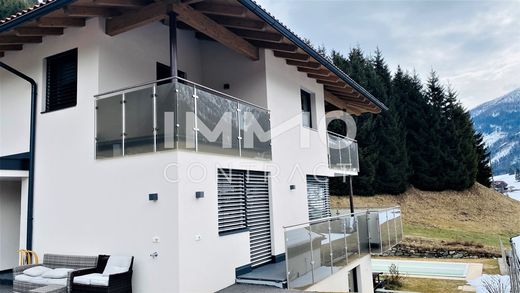 Luxury home in Sankt Jakob in Defereggen, Politischer Bezirk Lienz