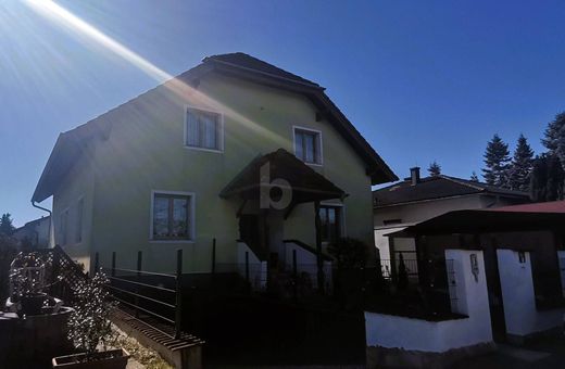 Casa de lujo en Sollenau, Politischer Bezirk Wiener Neustadt
