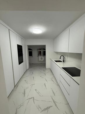 Luxury home in Klosterneuburg, Politischer Bezirk Tulln