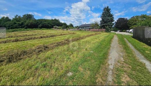 Land in Feldkirchen in Kärnten, Politischer Bezirk Feldkirchen