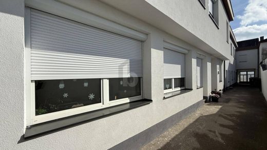 Элитный дом, Schattendorf, Politischer Bezirk Mattersburg