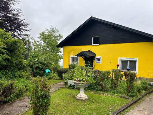 Luxury home for sale in Moosburg