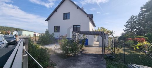 Maison de luxe à Bad Vöslau, Politischer Bezirk Baden