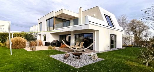 Villa for sale in Parndorf