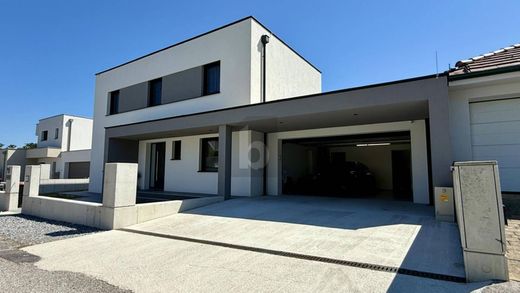 Luxury home in Wulkaprodersdorf, Eisenstadt-Umgebung