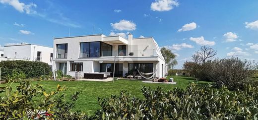 Villa en Parndorf, Politischer Bezirk Neusiedl am See