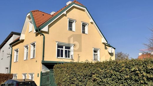 Luxe woning in Wiener Neustadt, Wiener Neustadt Stadt