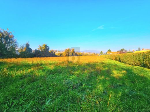 Land in Baden bei Wien, Politischer Bezirk Baden