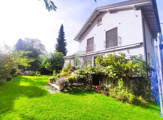 Luxus-Haus in Lustenau, Politischer Bezirk Dornbirn