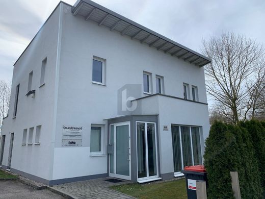 Luxury home in Wels, Wels Stadt