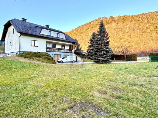 Luxury home in Heiligenkreuz, Politischer Bezirk Baden