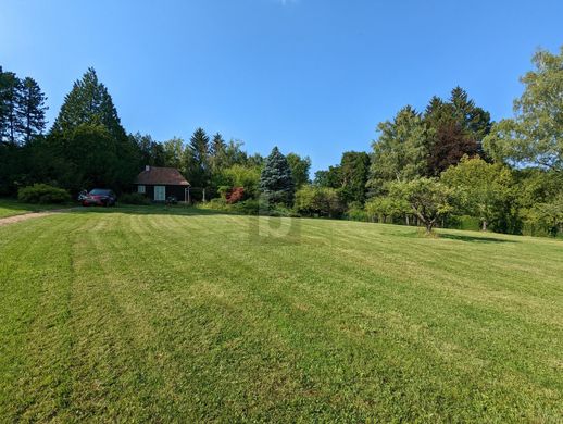 Land for sale in Eichgraben