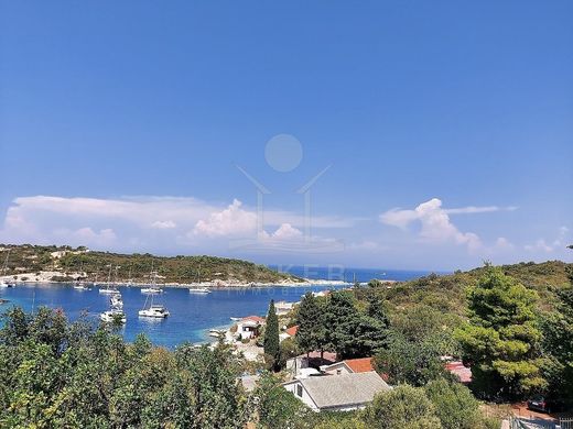 Casa de lujo en Vis, Town of Vis